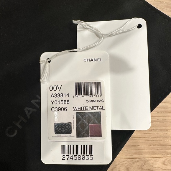 Chanel Quilted Caviar Wallet w/ Chain - Picture 4 of 12